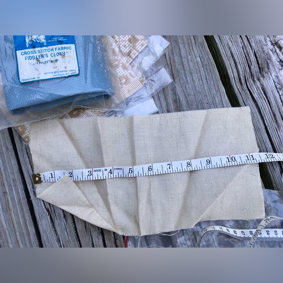 Embroidery Cross Stitch Fabric Material Beach Pattern Plastic Vintage Sewing Box - Picture 9 of 16